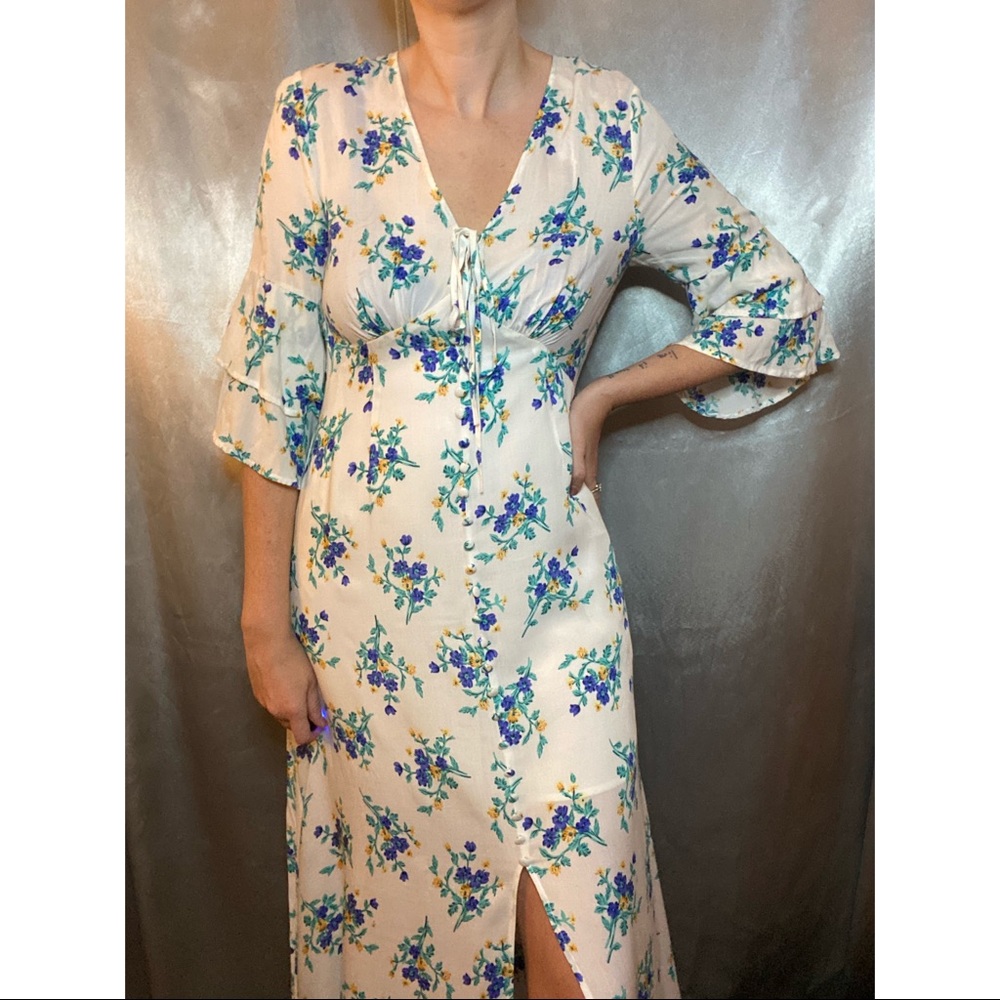 NWOT Dreamy Floral Front-Slit Maxi Dress